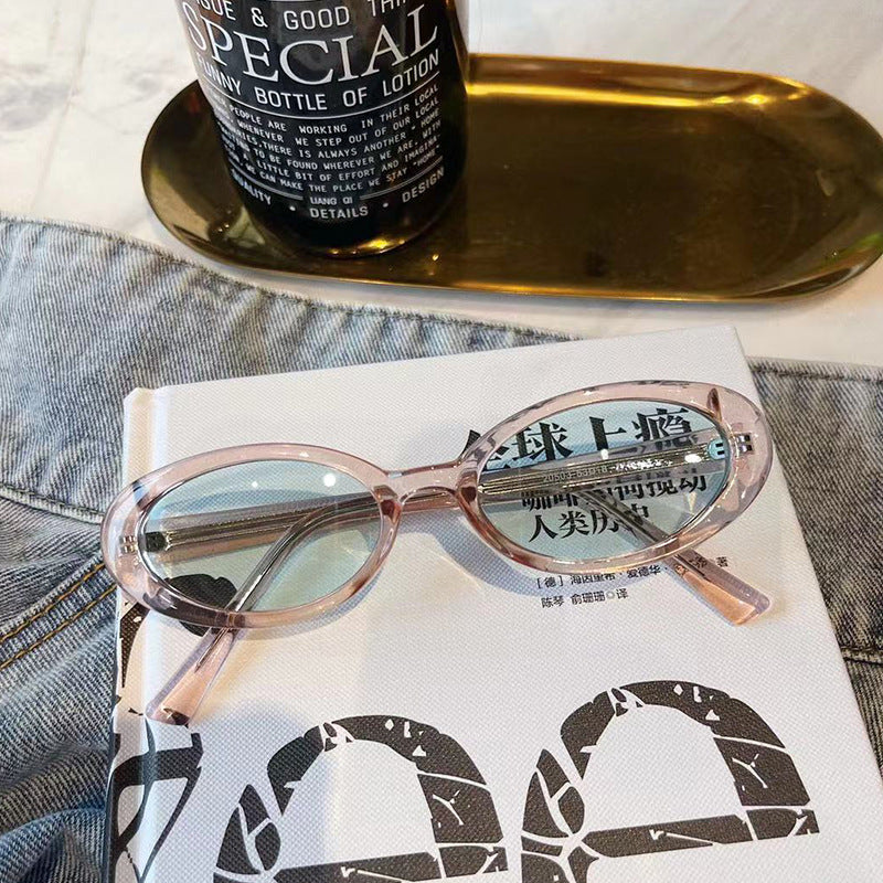 Wholesale PC Oval Small Frame Women's Sunglasses